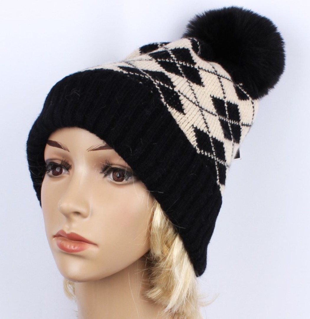 Head Start jacquard beanie in soft cashmere for warmth and comfort black STYLE : HS/4941BLK image 0